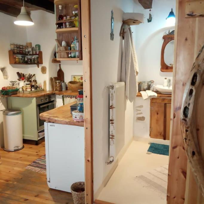 Chaos Woodcraft House Villa Parga