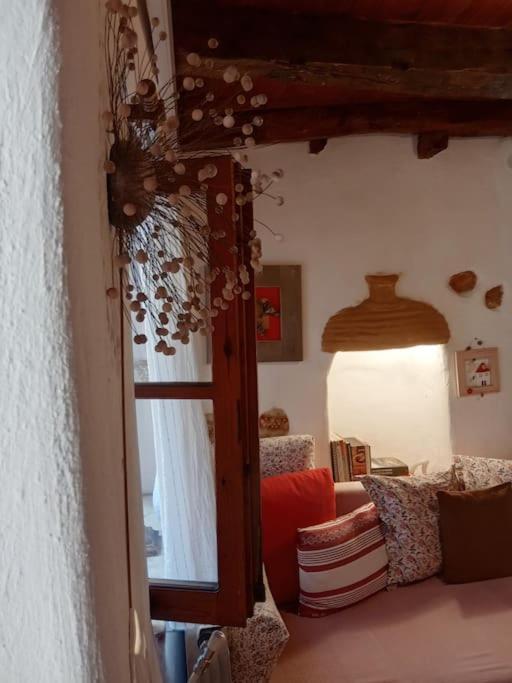 Villa Chaos Wooden Art House. Parga